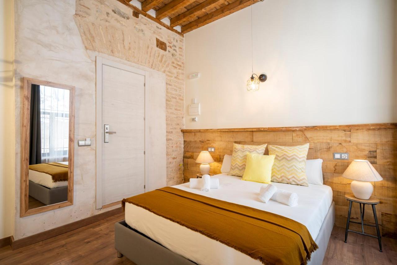 Azacanes Hostal Boutique Toledo Exterior foto